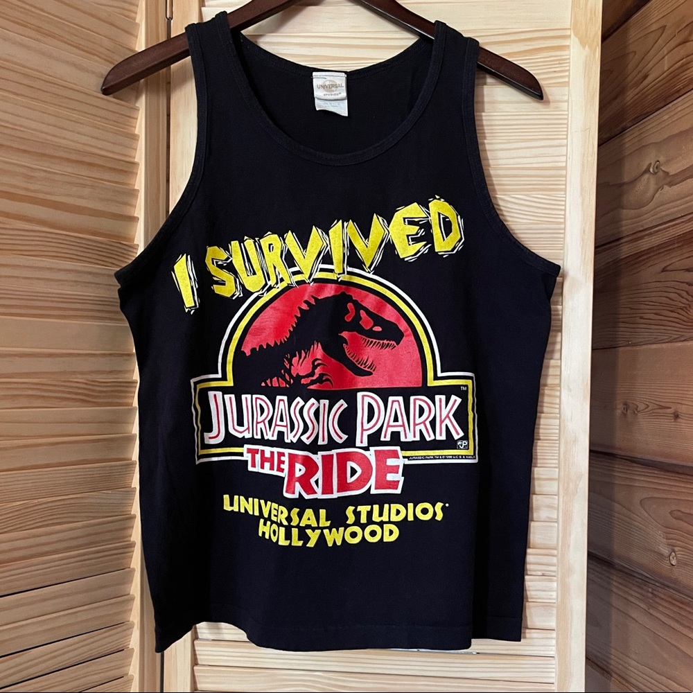 📦 SHIPS FREE! Vtg ‘96 Jurassic Park Tank Top